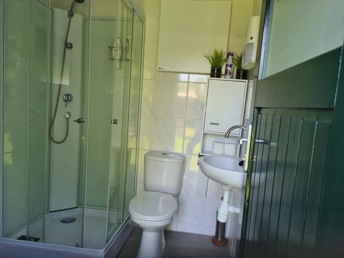 Guesthouse Wallenborn - Lodge Ngoại thất bức ảnh
